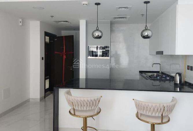 99122182 - Property Image 2