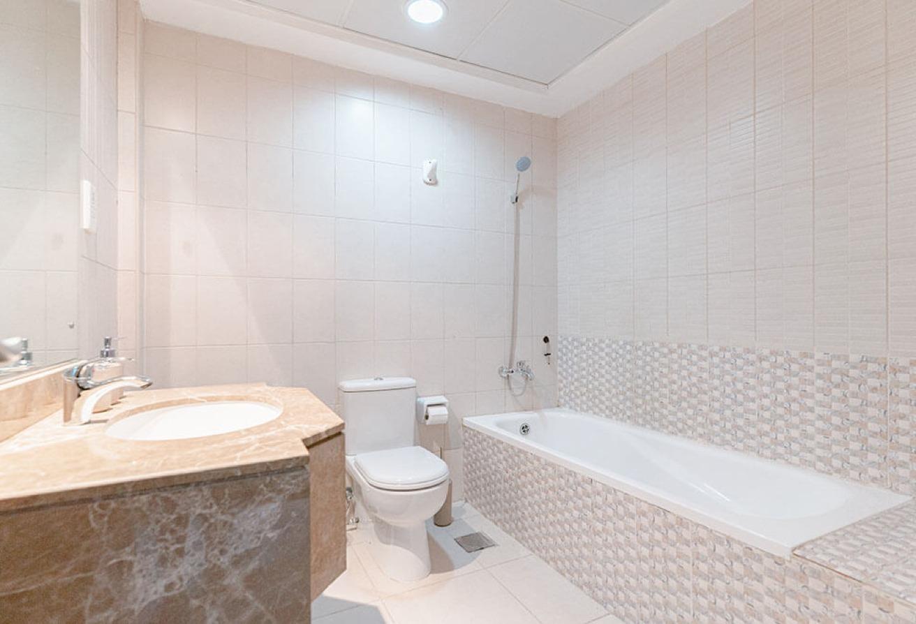 Modern interiors | Prime JLT location photo 20