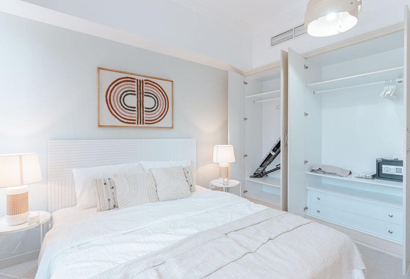 Modern interiors | Prime JLT location photo 13