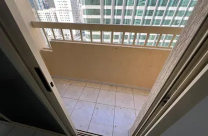 شقة - 2 غرف نوم - 2 حمامات للايجار في المجاز 3 - المجاز - الشارقة