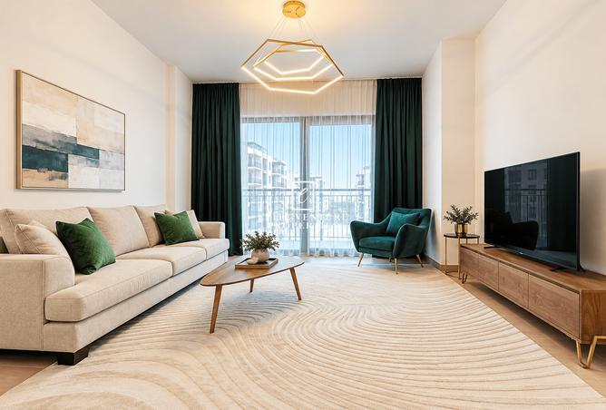 FURNISHED WITHOUT BILLS | LUXURY WATERFRONT LIVING