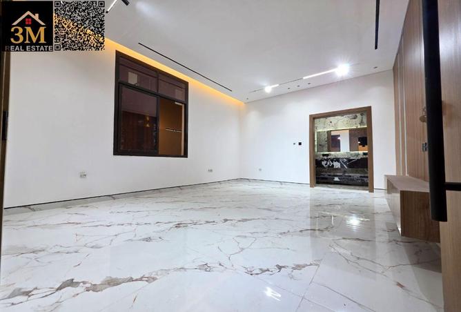 68681629 - Property Image 2