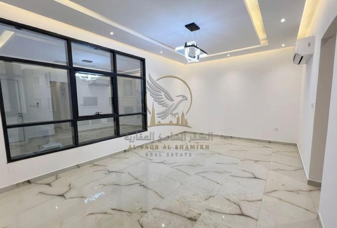 137005116 - Property Image 2