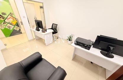Office Space - Studio - 1 Bathroom for rent in Al Rostamani Building - Port Saeed - Deira - Dubai