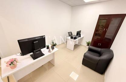 Office Space - Studio - 1 Bathroom for rent in Al Rostamani Building - Port Saeed - Deira - Dubai