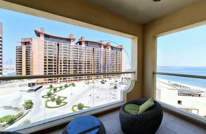 Apartment - 2 Bedrooms - 3 Bathrooms for rent in Al Das - Shoreline Apartments - Palm Jumeirah - Dubai