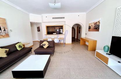 Apartment - 2 Bedrooms - 3 Bathrooms for rent in Al Das - Shoreline Apartments - Palm Jumeirah - Dubai