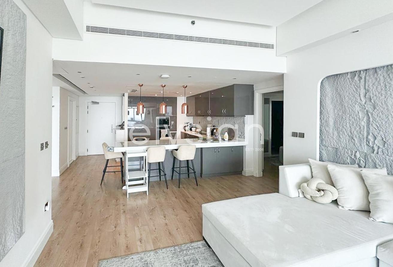 Sea View | Upgraded Unit | Furnished photo 9
