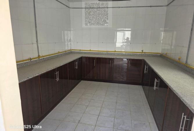 56154229 - Property Image 3