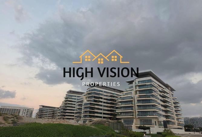 Waterfront 2BR | Stunning Views | Beach Access