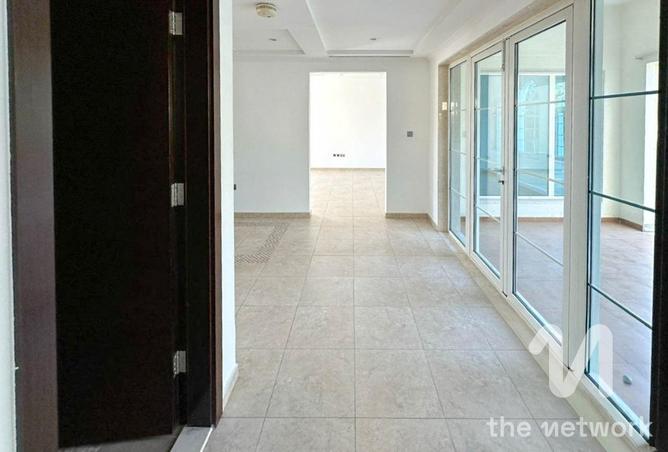 114151748 - Property Image 3