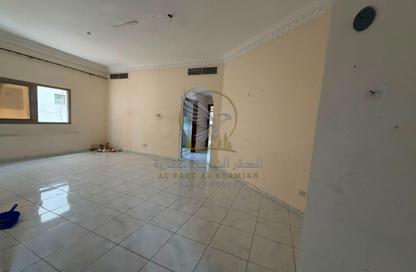 Apartment - 2 Bedrooms - 1 Bathroom for rent in Al Mahatta Building - Al Mahatta - Al Qasimia - Sharjah Apartment - 2 Bedrooms - 1 Bathroom for rent in Al Mahatta Building - Al Mahatta - Al Qasimia - Sharjah