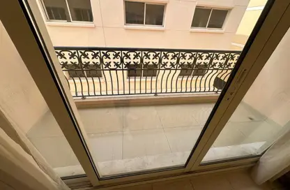 شقة - 2 غرف نوم - 1 حمام للايجار في بناية منازل - منخول - بر دبي - دبي