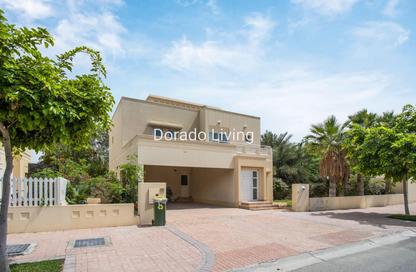 Villa - 4 Bedrooms - 5 Bathrooms for rent in The Meadows Village - Meadows - Dubai Villa - 4 Bedrooms - 5 Bathrooms for rent in The Meadows Village - Meadows - Dubai