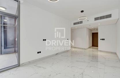 Apartment - 1 Bedroom - 3 Bathrooms for rent in Royal Regency - Business Bay - Dubai