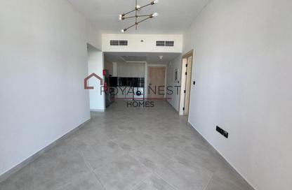 Apartment - 3 Bedrooms - 3 Bathrooms for rent in Binghatti Avenue - Al Jaddaf - Dubai
