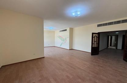 Apartment - 3 Bedrooms - 3 Bathrooms for rent in Khalifa Street - Central District - Al Ain