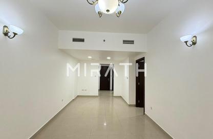 Apartment - 1 - 2 for rent in Bait Al Waleed - Al Souk Al Kabeer - Bur Dubai - Dubai