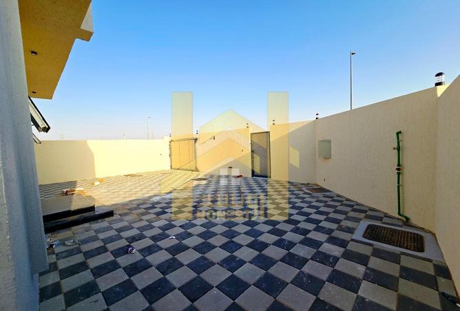 63663347 - صورة العقار 3