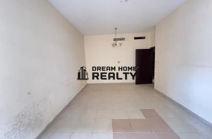 Apartment - 2 Bedrooms - 2 Bathrooms for rent in Al Qulaya'ah - Al Sharq - Sharjah Apartment - 2 Bedrooms - 2 Bathrooms for rent in Al Qulaya'ah - Al Sharq - Sharjah