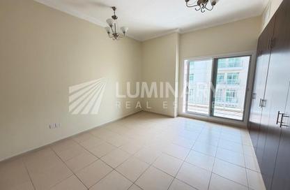 Apartment - 2 Bedrooms - 2 Bathrooms for rent in Queue Point - Liwan - Dubai Land - Dubai