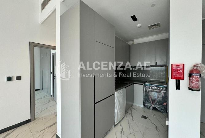 92258360 - Property Image 3