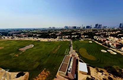 Apartment - 2 Bedrooms - 2 Bathrooms for sale in Zenith A2 Tower - Zenith Towers - Dubai Sports City - Dubai