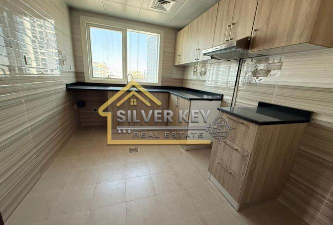 70702710 - Property Image 3