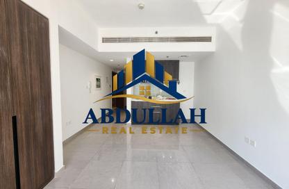 Apartment - Studio - 1 for rent in Woroud 2 - Woroud - Uptown Al Zahia - Al Zahia - Muwaileh Commercial - Sharjah Apartment - Studio - 1 for rent in Woroud 2 - Woroud - Uptown Al Zahia - Al Zahia - Muwaileh Commercial - Sharjah