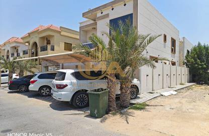 Villa - 5 Bedrooms - 6 Bathrooms for sale in Al Yasmeen 1 - Al Yasmeen - Ajman