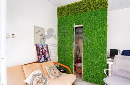 Shop - Studio for rent in Souk Al Kabeer Building - Al Souk Al Kabeer - Bur Dubai - Dubai