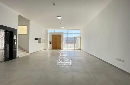 Villa - 5 Bedrooms - 6 Bathrooms for rent in Zayed City (Khalifa City C) - Khalifa City - Abu Dhabi