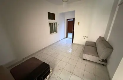 شقة - 2 غرف نوم - 1 حمام للايجار في بناية الرميلة - الرميلة 2 - الرميلة - عجمان