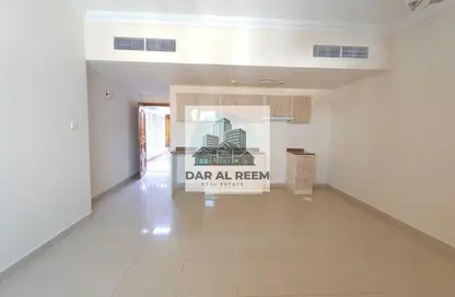 شقة - 1 حمام للايجار في شارع بوخارا - النهدة - الشارقة شقة - 1 حمام للايجار في شارع بوخارا - النهدة - الشارقة