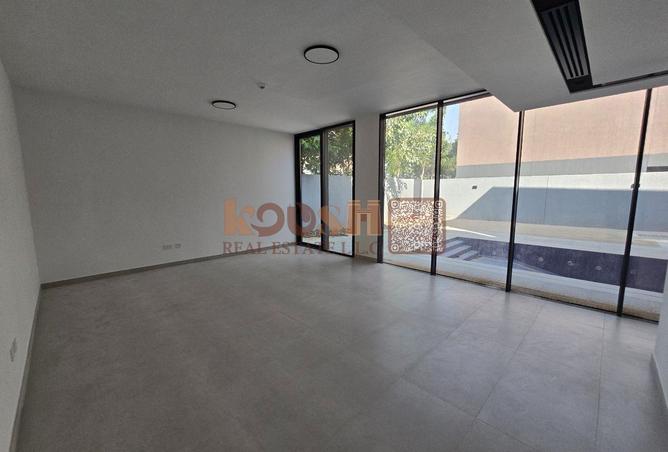 67464113 - Property Image 3