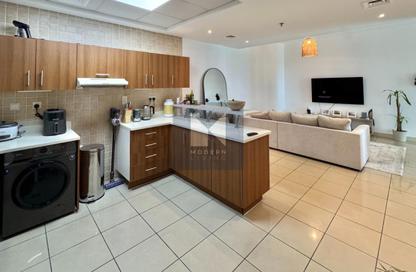 Apartment - 1 Bedroom - 2 Bathrooms for rent in Sulafa Tower - Dubai Marina - Dubai