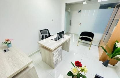 Office Space - Studio - 1 for rent in Silver Home Building - Hor Al Anz - Deira - Dubai Office Space - Studio - 1 for rent in Silver Home Building - Hor Al Anz - Deira - Dubai