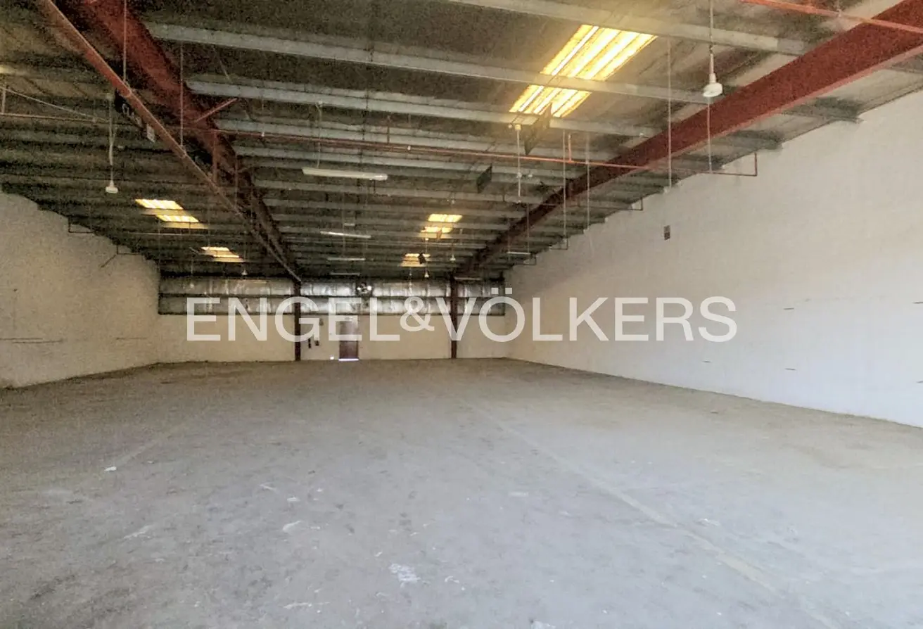 166520860 - Property Main Image