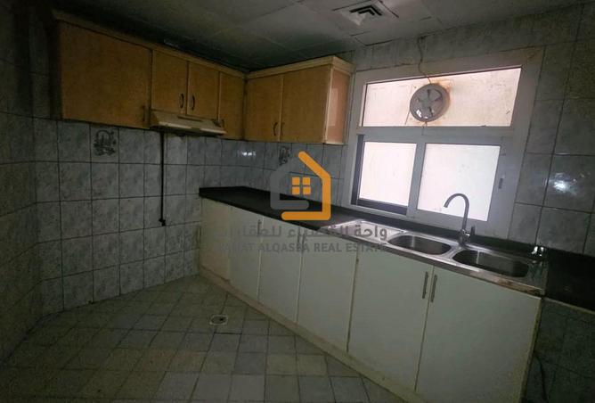 141910928 - Property Image 3
