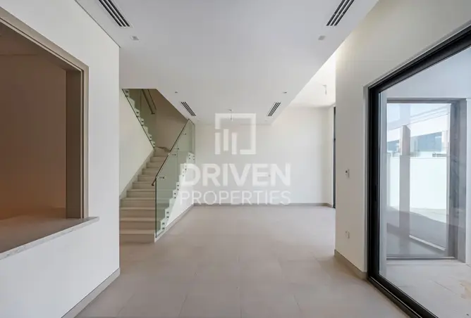 156940839 - Property Image 3