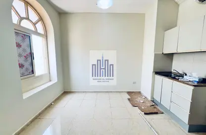 Apartment - Studio - 1 Bathroom for rent in Fire Station Road - Muwaileh - Sharjah