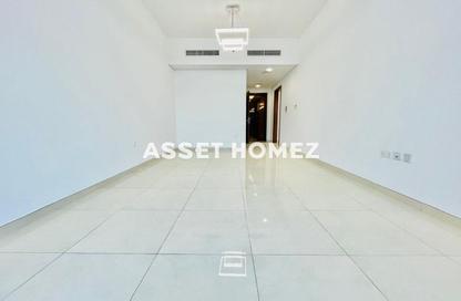 Apartment - 2 Bedrooms - 3 Bathrooms for rent in Karimian 3 - Jumeirah Garden City - Al Satwa - Dubai