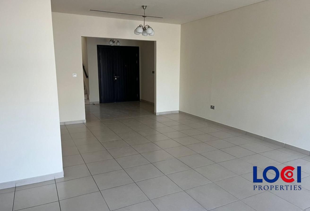 READY TO MOVE IN | 3BHK+MAID | SPACIOUS photo 2