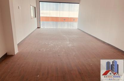 Office Space - Studio - 1 Bathroom for rent in Umm Ramool - Dubai