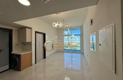 Apartment - 1 Bedroom - 1 Bathroom for rent in Skyz by Danube - Arjan - Dubai