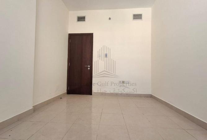 107307338 - Property Image 3