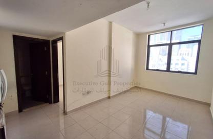 Apartment - 1 Bedroom - 1 Bathroom for rent in Hamdan Street - Abu Dhabi