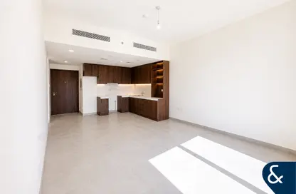 شقة - 2 غرف نوم - 2 حمامات للبيع في مساكن الدبلوماسيين - تاون سكوير - دبي