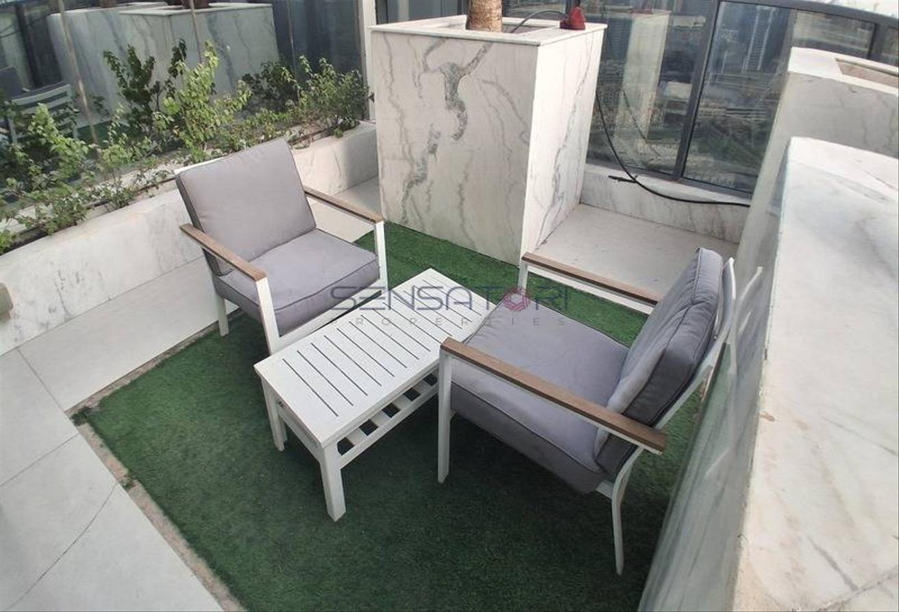 BILLS INCLUDED| SHARED TERRACE | SPACIOUS INTERIOR photo 11