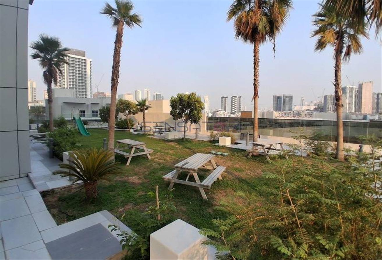 BILLS INCLUDED| SHARED TERRACE | SPACIOUS INTERIOR photo 14